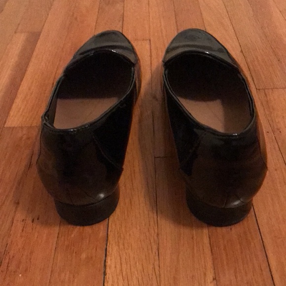 clarks patent leather shoes